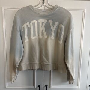 Zara Light Gray 'TOKYO' Graphic Crewneck Sweatshirt